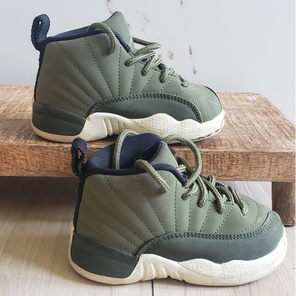 Jordan 12 Retro Chris Paul Class of 2003 Kids 6C Green Basketball Sneakers